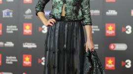 Núria Prims recoge el Premio Gaudí a la Mejor Actriz vestida de Celia Vela
